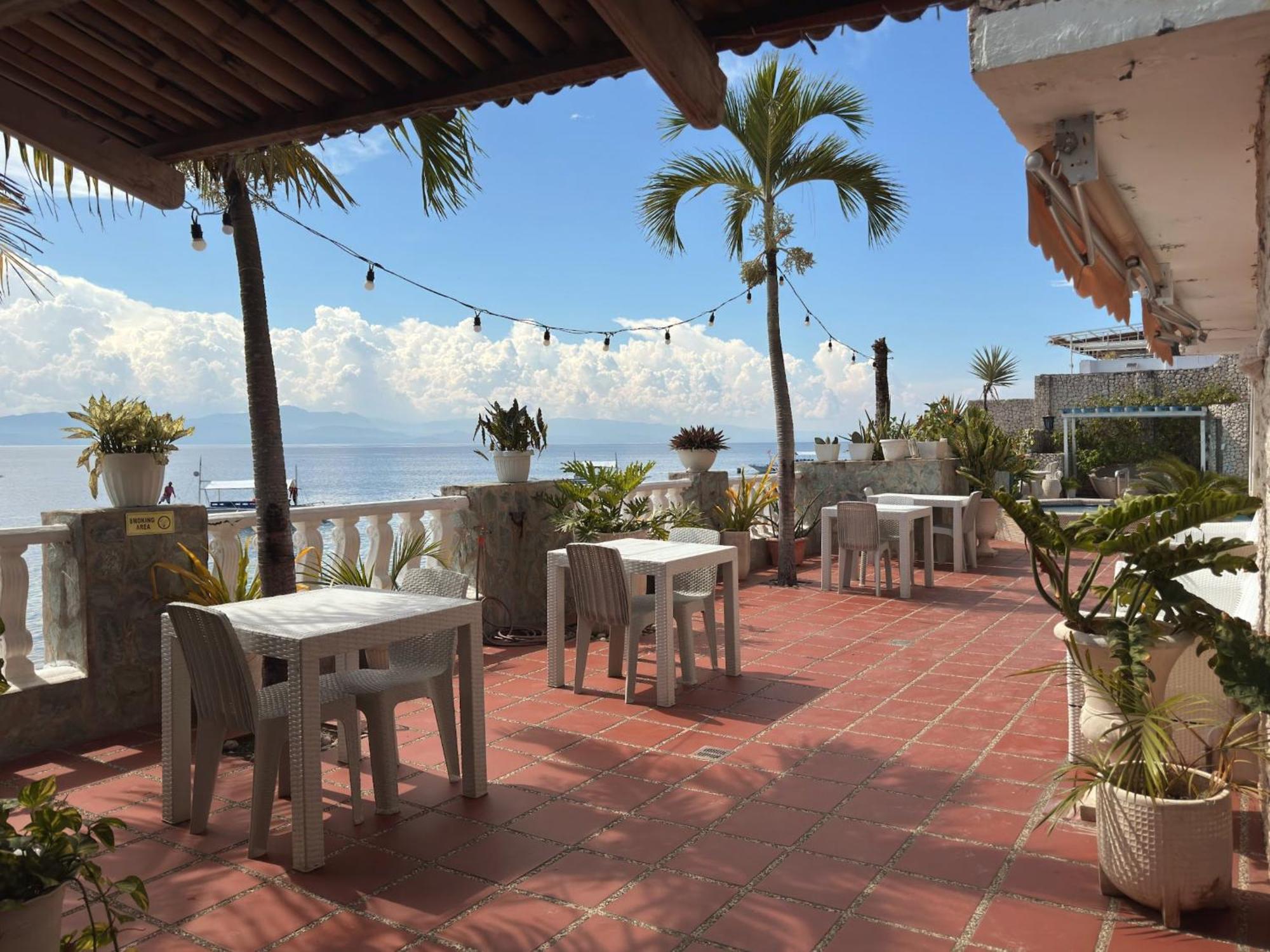 Sunset Beach Resort 몰볼 외부 사진